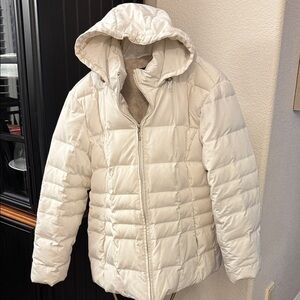 Unlisted by Kenneth Cole Cream Hooded Puffer Jacket